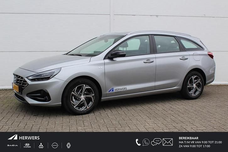 Occasion 2024 Hyundai i30 Comfort Stationwagen | € 22.835 (Eerlijke prijs) - Afbeelding 1/4