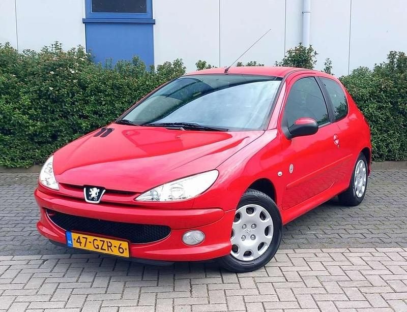 Rood Gebruikt 2008 Peugeot 206 Hatchback | € 1.850 (Eerlijke prijs) - Afbeelding 1/4