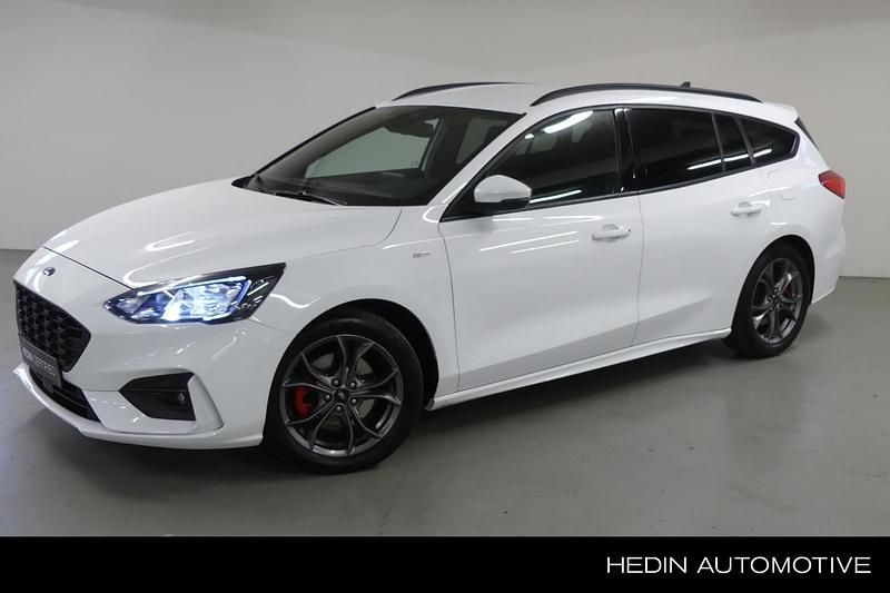 Wit Gebruikt 2021 Ford Focus Business Edition Stationwagen | € 19.950 (Iets duurder) - Afbeelding 1/4