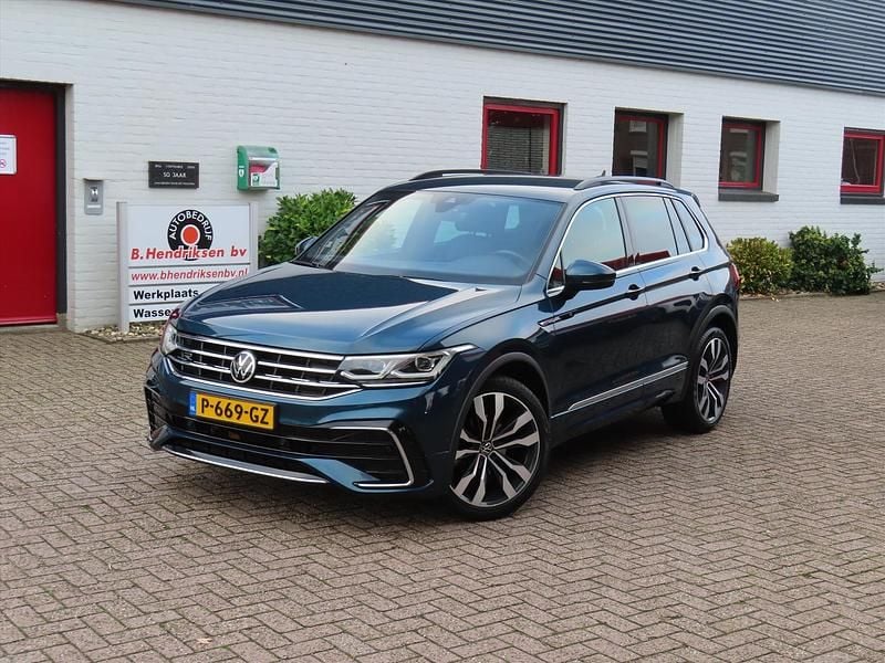 Blauw Gebruikt 2020 VW Tiguan Business+ SUV | € 32.650 (Eerlijke prijs) - Afbeelding 1/4