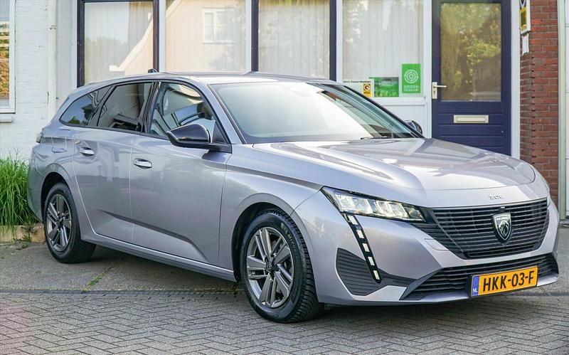 Occasion Peugeot 308 SW 131 PK (96 kW) 2023 Grijs Stationwagen