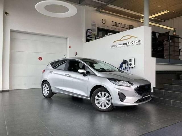 Zilver Gebruikt 2022 Ford Fiesta Trend Hatchback | € 15.575 (Goede deal) - Afbeelding 1/4
