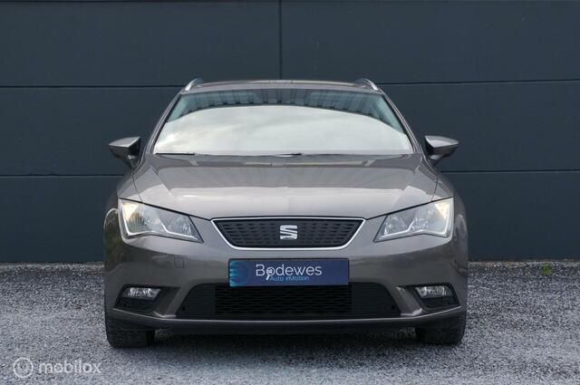 Occasion Seat Leon ST CONNECT 116 PK (85 kW) 2015 Grijs Stationwagen