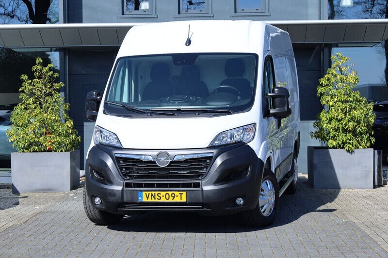 Wit Gebruikt 2021 Opel Movano Edition Van | € 19.950 (Duur) - Afbeelding 1/4