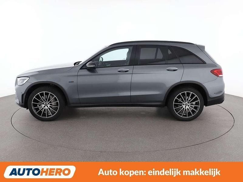 Occasion Mercedes GLC300e AMG line 320 PK (235 kW) 2020 Grijs SUV