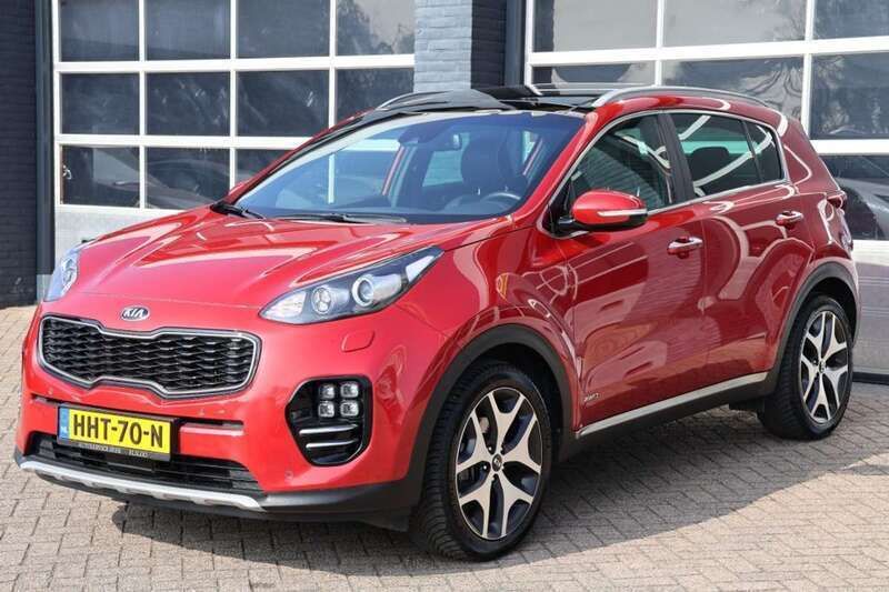 Rood, metallic lak Gebruikt 2017 Kia Sportage 4 SUV | € 23.950 (Iets duurder) - Afbeelding 1/4