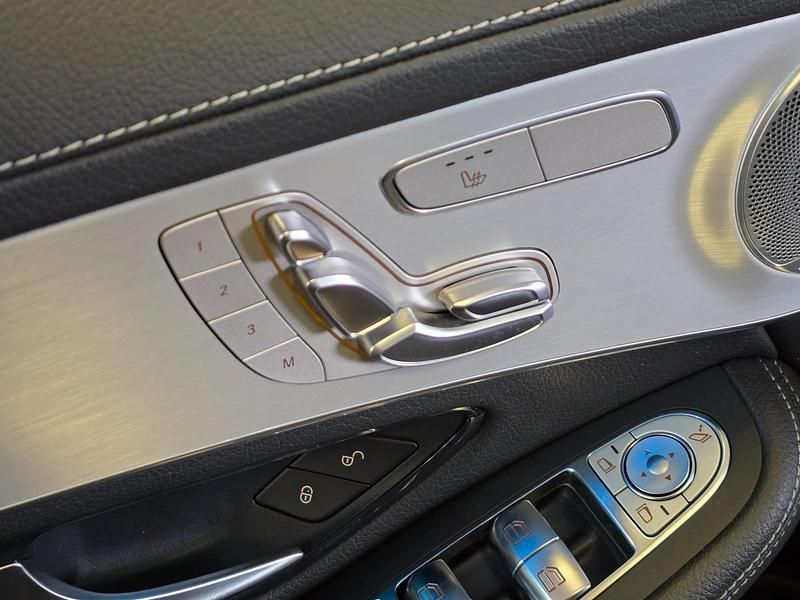 Occasion Mercedes GLC250 Sport Edition 211 PK (155 kW) 2019 Zwart Coupé