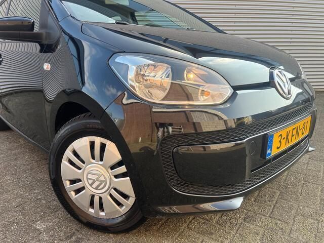 Zwart Gebruikt 2013 VW up! move up! Hatchback | € 3.775 (Eerlijke prijs) - Afbeelding 1/2