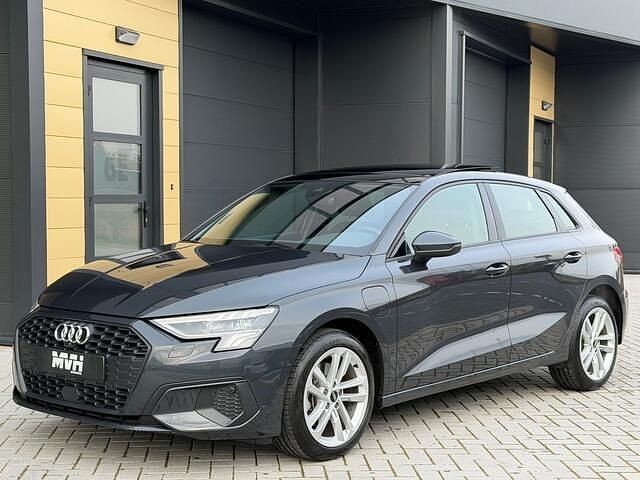 Occasion Audi A3 Sportback 150 PK (110 kW) 2022 Grijs Hatchback