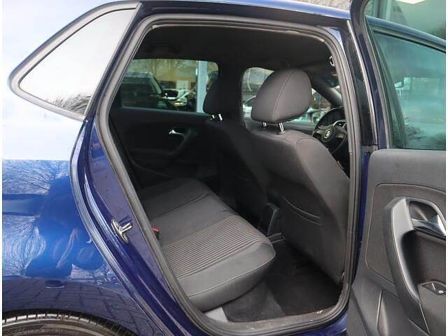 Occasion VW Polo Highline 86 PK (63 kW) 2010 Blauw Hatchback