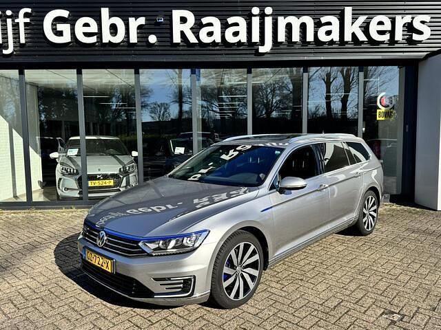 Occasion VW Passat Highline 218 PK (160 kW) 2015 Grijs Stationwagen
