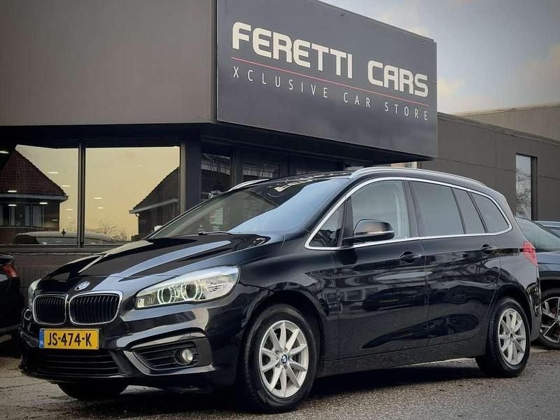 Zwart Gebruikt 2016 BMW 216 Gran Tourer MPV | € 7.900 (Eerlijke prijs) - Afbeelding 1/4