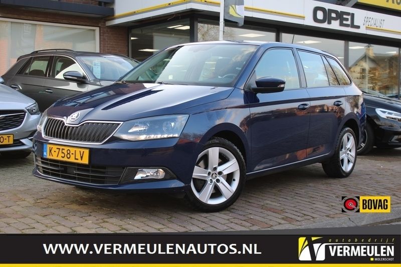Blauw Gebruikt 2016 Skoda Fabia Stationwagen | € 8.400 (Eerlijke prijs) - Afbeelding 1/4