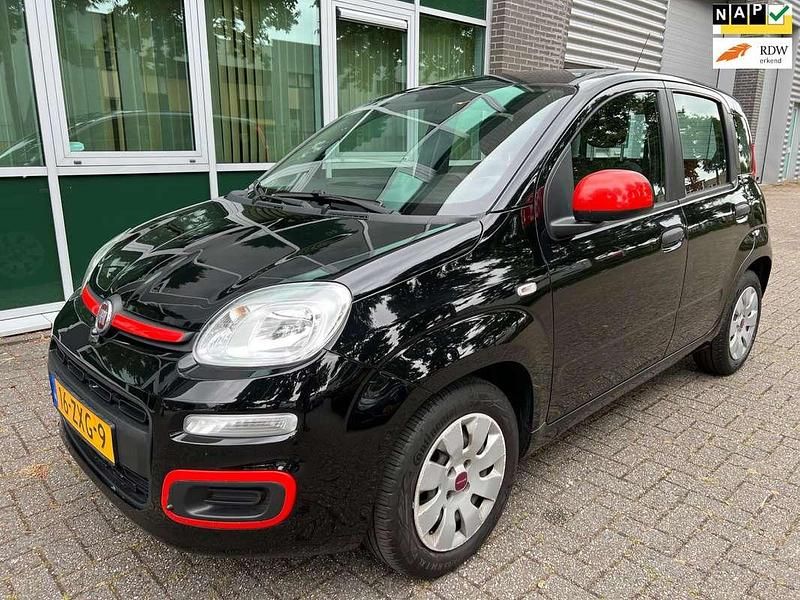 Zwart Gebruikt 2013 Fiat Panda Pop Hatchback | € 3.650 (Goede deal) - Afbeelding 1/4