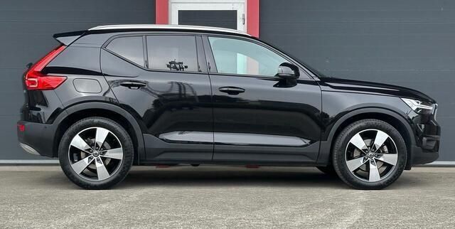 Zwart Gebruikt 2018 Volvo XC40 SUV | € 30.995 (Eerlijke prijs) - Afbeelding 1/3