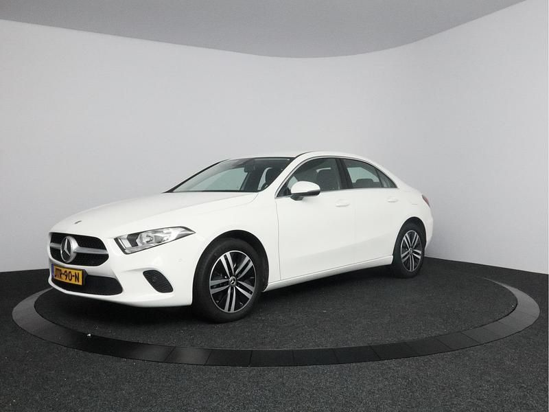 Occasion Mercedes A250 Luxury 161 PK (118 kW) 2022 Wit Sedan