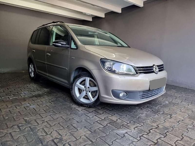 Grijs Gebruikt 2010 VW Touran MPV | € 3.000 - Afbeelding 1/4