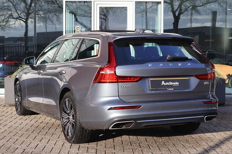 Occasion Volvo V60 Inscription 163 PK (119 kW) 2020 Grijs Stationwagen
