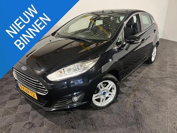 Zwart Gebruikt 2014 Ford Fiesta Titanium Hatchback | € 3.850 (Super prijs) - Afbeelding 1/4
