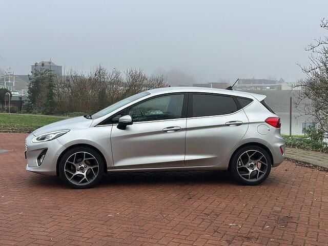 Occasion Ford Fiesta Titanium 100 PK (73 kW) 2019 Grijs Hatchback