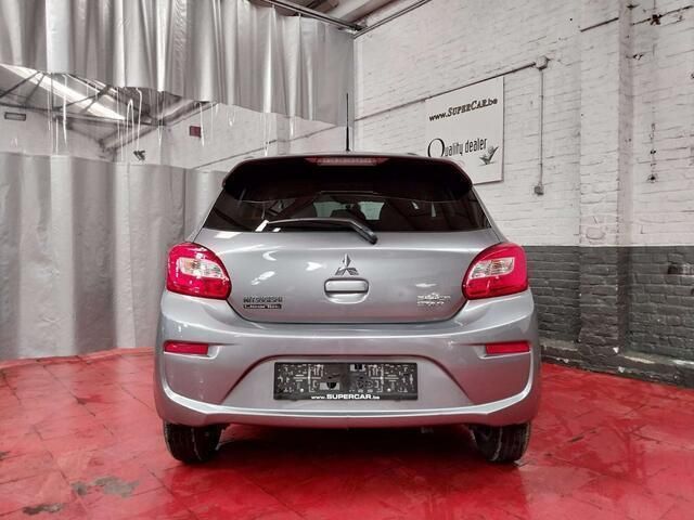 Occasion Mitsubishi Space Star Intense 80 PK (58 kW) 2016 Grijs Sedan