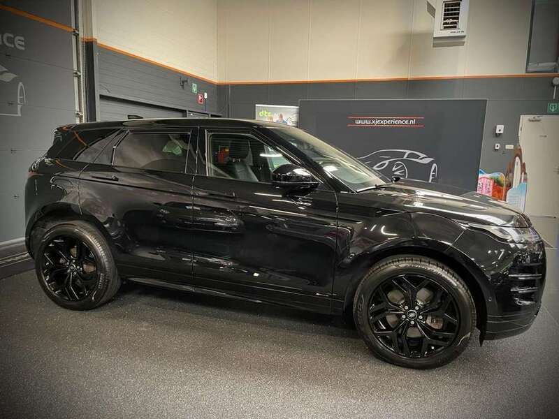 Zwart Gebruikt 2019 Land Rover Range Rover evoque R-Dynamic SUV | € 43.750 - Afbeelding 1/4
