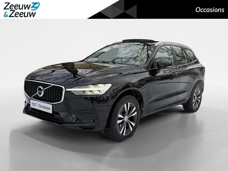 717 onyx black metallic (zwart metallic) Occasion 2021 Volvo XC60 Momentum SUV | € 39.935 (Goede deal) - Afbeelding 1/4