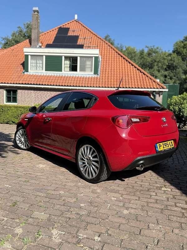 Afbeelding 2/4