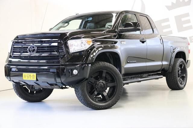 Zwart Gebruikt 2014 Toyota Tundra Pickup | € 24.950 - Afbeelding 1/4