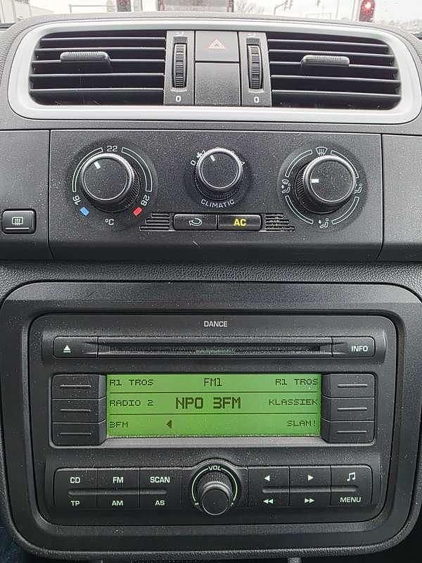 Occasion Skoda Fabia 60 PK (44 kW) 2010 Grijs Hatchback