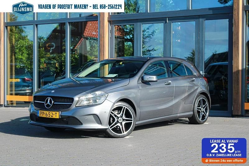 Grijs Gebruikt 2017 Mercedes A160 Edition Hatchback | € 14.494 (Goede deal) - Afbeelding 1/4
