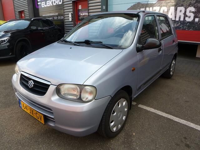 Grijs Occasion 2002 Suzuki Alto GLS Hatchback | € 1.147 (Eerlijke prijs) - Afbeelding 1/4