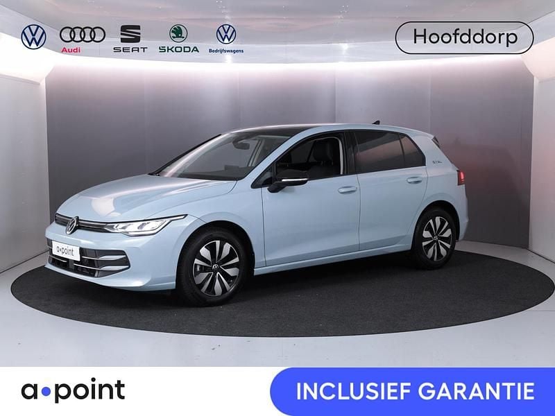 Blauw Gebruikt 2024 VW Golf VIII Edition Hatchback | € 29.949 (Goede deal) - Afbeelding 1/3