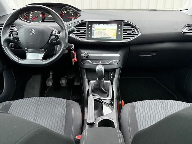 Occasion Peugeot 308 SW 110 PK (80 kW) 2017 Grijs (metallic) Stationwagen