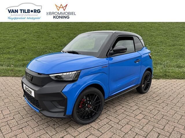 Blauw Gebruikt 2024 Ligier JS50 Hatchback | € 25.490 - Afbeelding 1/4