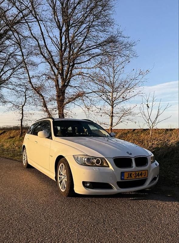 Gebruikt 2010 BMW 318 | € 5.500 (Eerlijke prijs) - Afbeelding 1/4