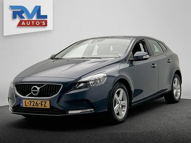 Occasion Volvo V40 Kinetic 123 PK (90 kW) 2017 Blauw Hatchback
