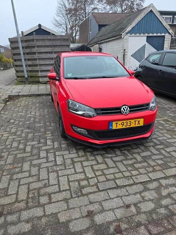 Occasion VW Polo 60 PK (44 kW) 2010 Rood Stationwagen