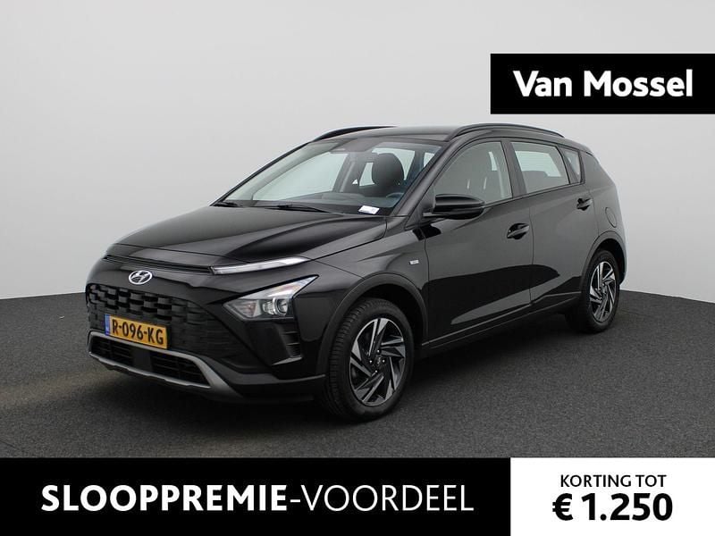 Zwart Gebruikt 2022 Hyundai Bayon Comfort SUV | € 17.400 (Eerlijke prijs) - Afbeelding 1/4