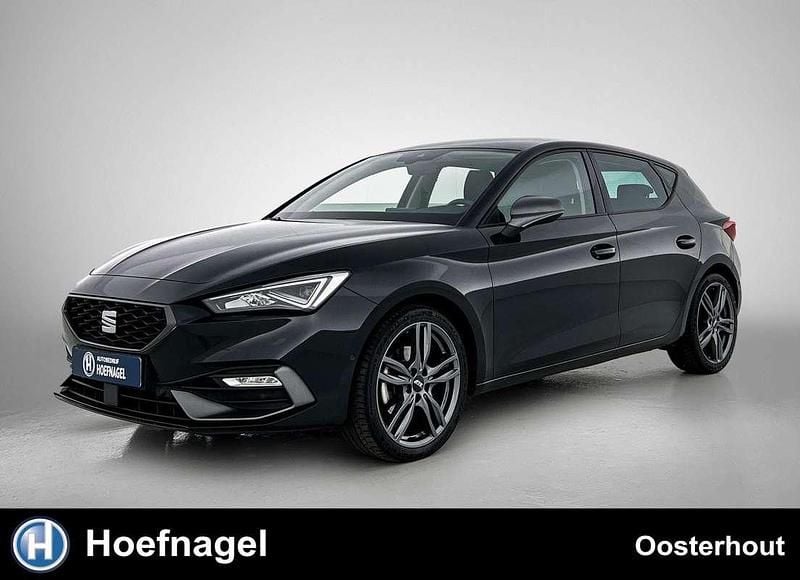 Zwart Gebruikt 2020 Seat Leon FR Hatchback | € 19.900 (Eerlijke prijs) - Afbeelding 1/3