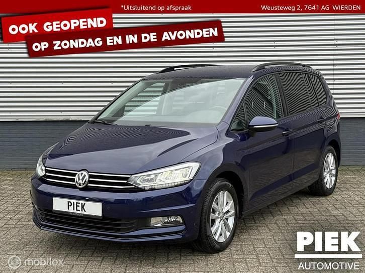 Blauw Occasion 2016 VW Touran Highline MPV | € 16.999 (Goede deal) - Afbeelding 1/3