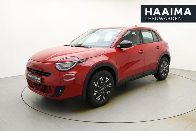 Overig Gebruikt 2023 Fiat 600E Red SUV | € 36.250 (Duur) - Afbeelding 1/4