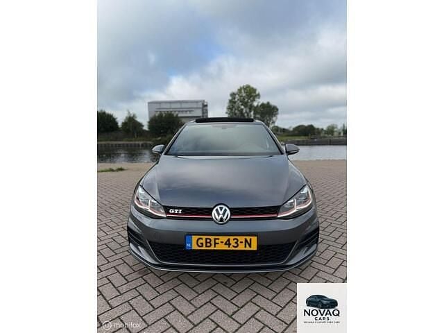 Grijs Gebruikt 2018 VW Golf VII GTI Hatchback | € 20.999 (Goede deal) - Afbeelding 1/4