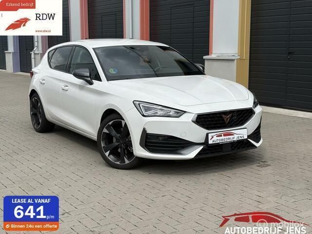 Wit Gebruikt 2024 Cupra Leon VZ Hatchback | € 39.990 - Afbeelding 1/4