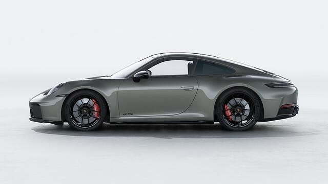Nieuw Porsche 911 Carrera 4 GTS 540 PK (397 kW) 2026 Groen Coupé