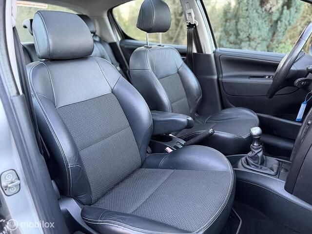 Occasion Peugeot 207 150 PK (110 kW) 2008 Grijs Hatchback