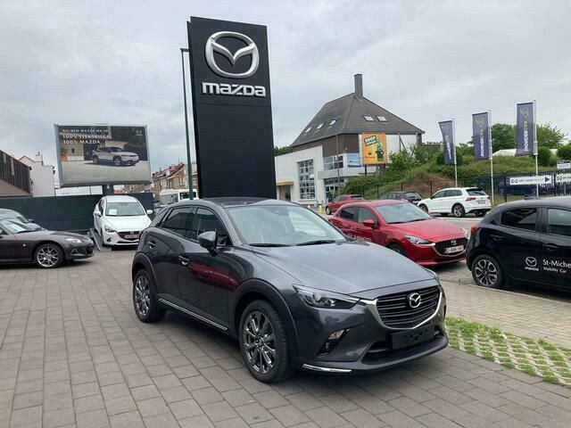 Grijs Gebruikt 2019 Mazda 3 Takumi-Line SUV | € 20.890 - Afbeelding 1/4