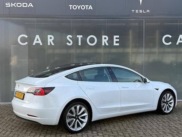 Occasion Tesla Model 3 Standard Range 239 kW (325 PK) 2020 Wit (metallic) Sedan