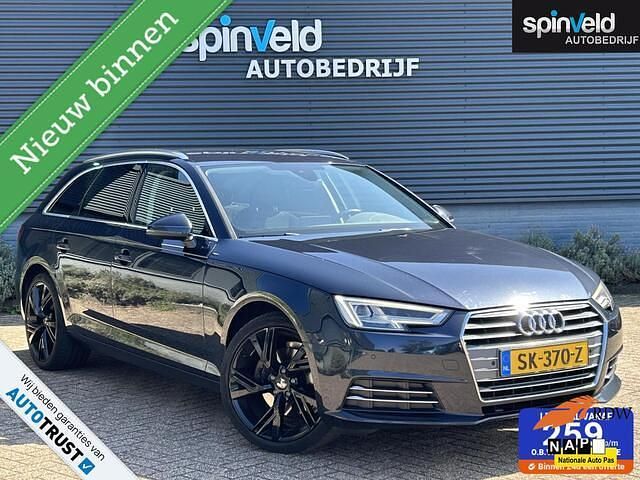 Blauw Gebruikt 2018 Audi A4 Sport Stationwagen | € 15.499 (Goede deal) - Afbeelding 1/4