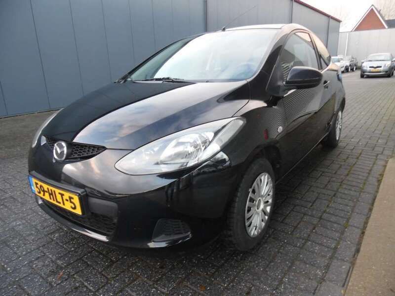 Zwart Gebruikt 2009 Mazda 2 Exclusive Hatchback | € 2.995 (Eerlijke prijs) - Afbeelding 1/4